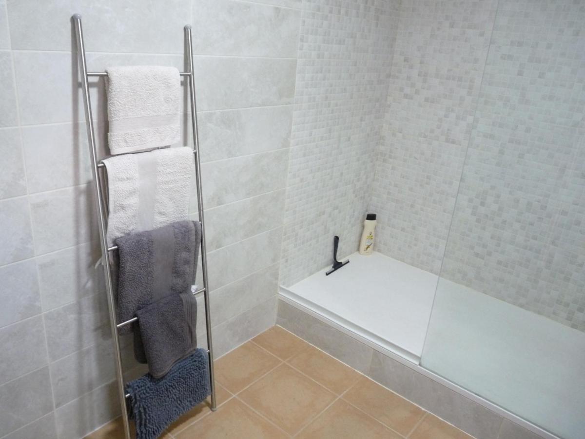 Modern Apartment Near Beach Torre La Mata Exterior foto